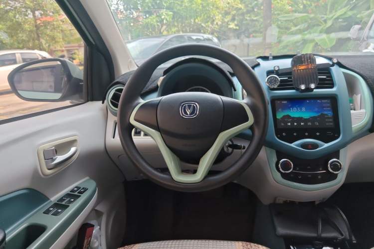 Used CHANGAN Benni E-Star 2022 National Edition Colorful Limited Edition (Fast-Charging Version) Lithium Iron Phosphate Steering Wheel