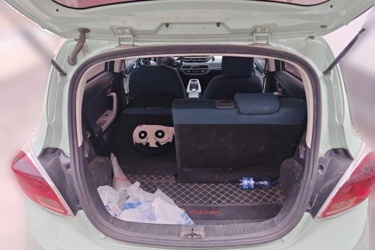 Used CHANGAN Benni E-Star 2022 Qingxin Edition Colorful Model Lithium Iron Phosphate Trunk