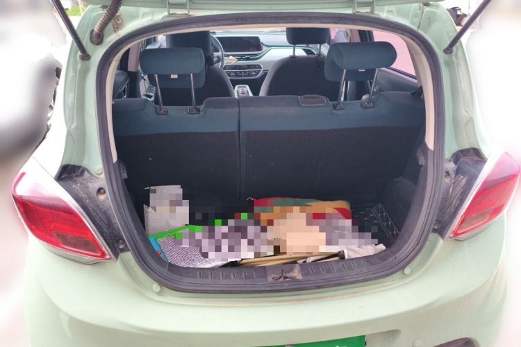 Used CHANGAN Benni E-Star 2022 Qingxin Edition Colorful Model Lithium Iron Phosphate Trunk