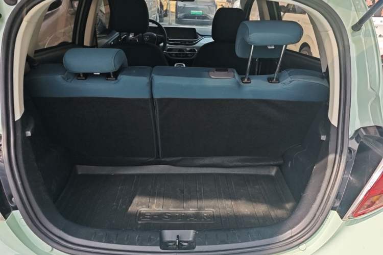Used CHANGAN Benni E-Star 2022 Qingxin Edition Colorful Model Lithium Iron Phosphate Trunk
