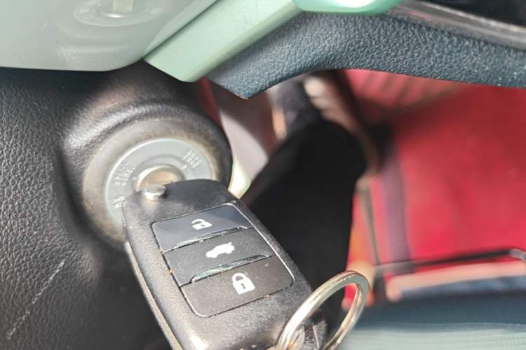 Used CHANGAN Benni E-Star 2022 Qingxin Edition Colorful Model Lithium Iron Phosphate Vehicle Key