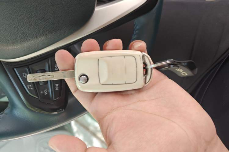 Used CHANGAN Benni E-Star 2022 Qingxin Edition Colorful Model Lithium Iron Phosphate Vehicle Key