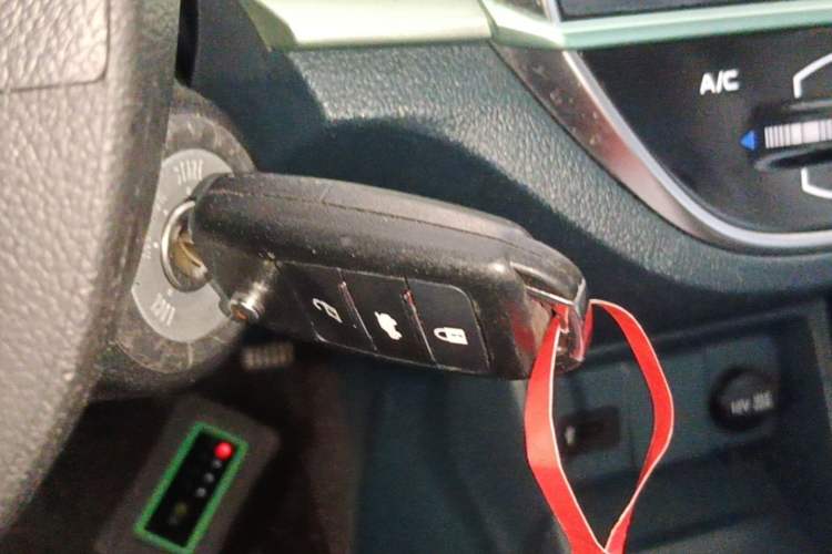 Used CHANGAN Benni E-Star 2022 Qingxin Edition Colorful Model Lithium Iron Phosphate Vehicle Key