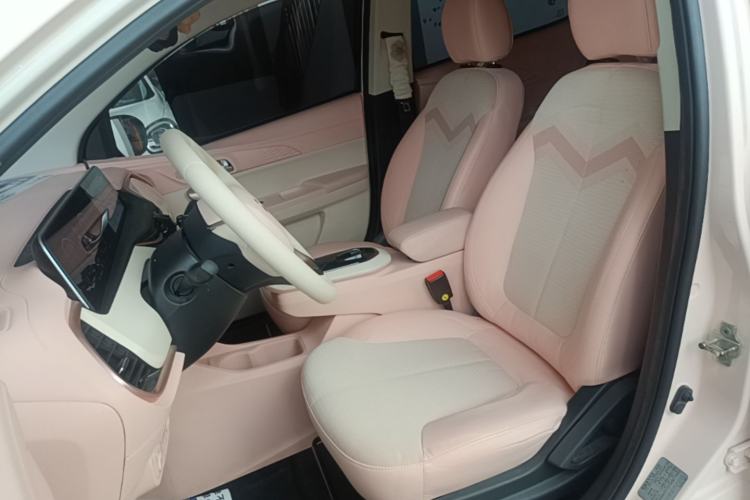 Used CHANGAN Benni E-Star 2022 Charming Edition Colorful Model Lithium Iron Phosphate Left Front Seat