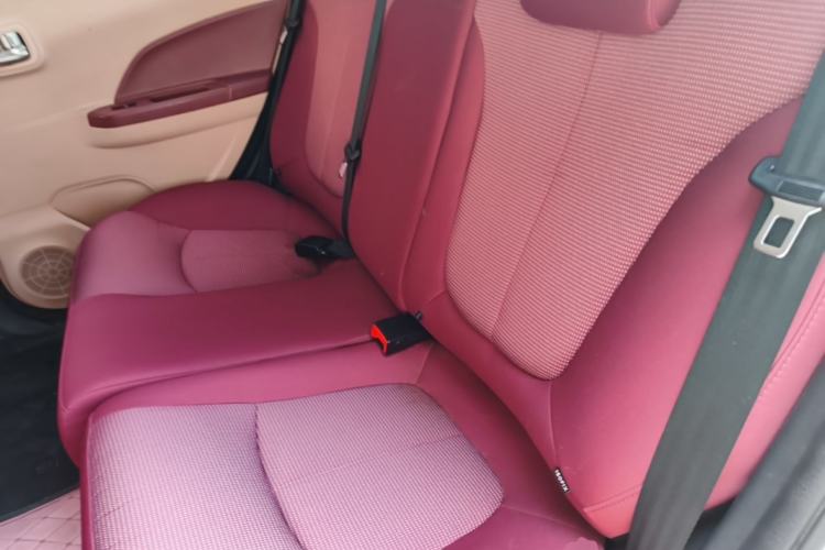 Used CHANGAN Benni E-Star 2022 National Edition Colorful Limited Edition (Fast-Charging Version) Lithium Iron Phosphate Left Rear Seat