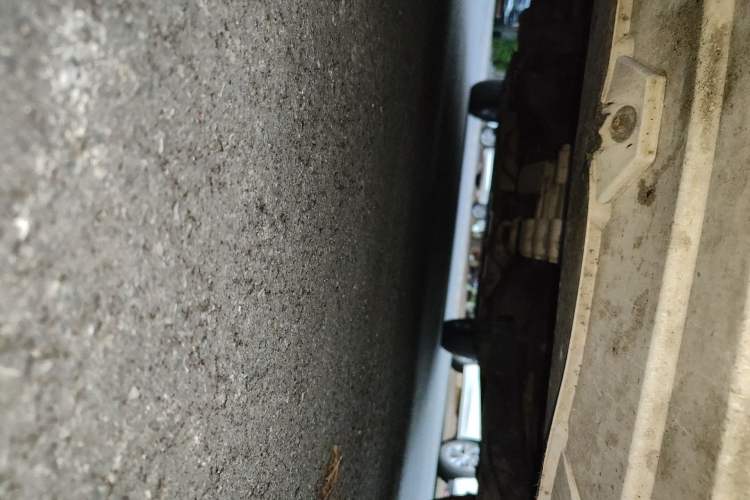 Used CHANGAN Benni E-Star 2022 Qingxin Edition Colorful Model Lithium Iron Phosphate Chassis Front