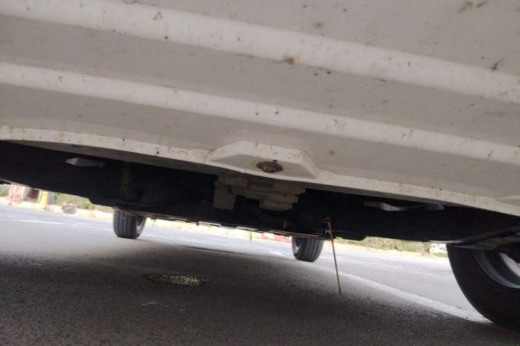 Used CHANGAN Benni E-Star 2022 Qingxin Edition Colorful Model Lithium Iron Phosphate Chassis Front