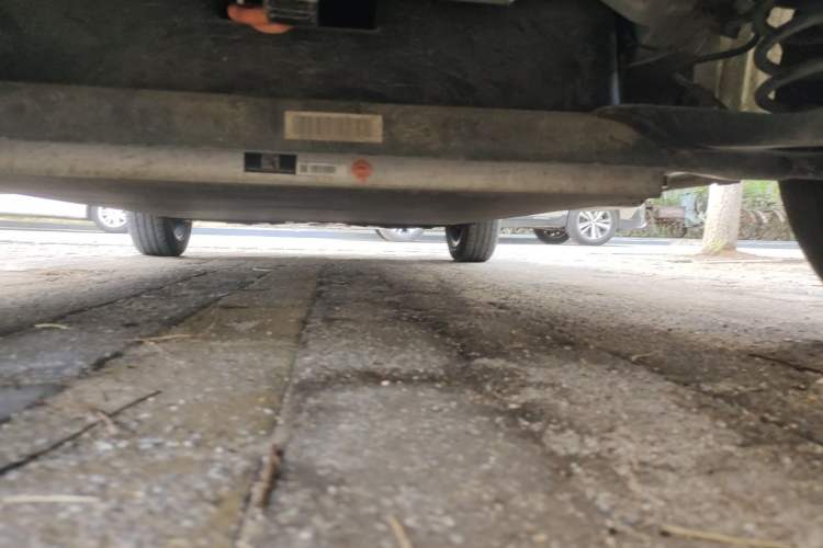 Used CHANGAN Benni E-Star 2022 Charming Edition Colorful Model Lithium Iron Phosphate Chassis Rear