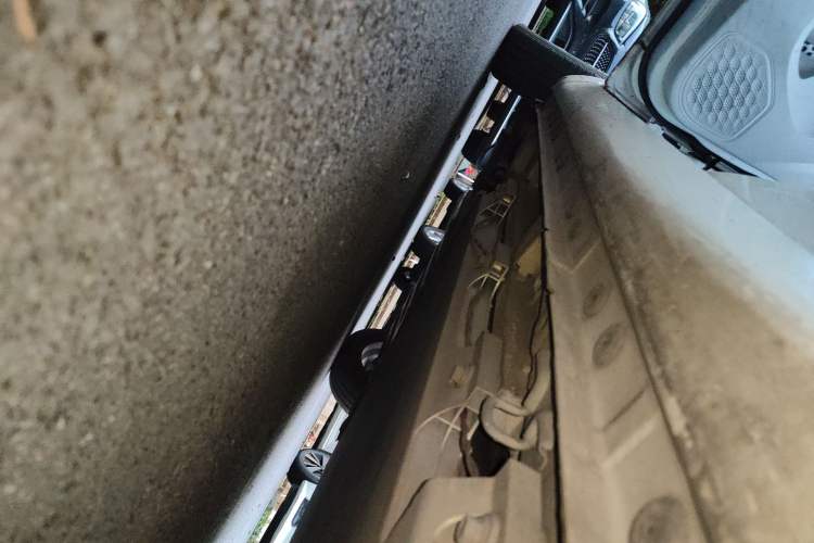 Used CHANGAN Benni E-Star 2022 Qingxin Edition Colorful Model Lithium Iron Phosphate Chassis Rear Left
