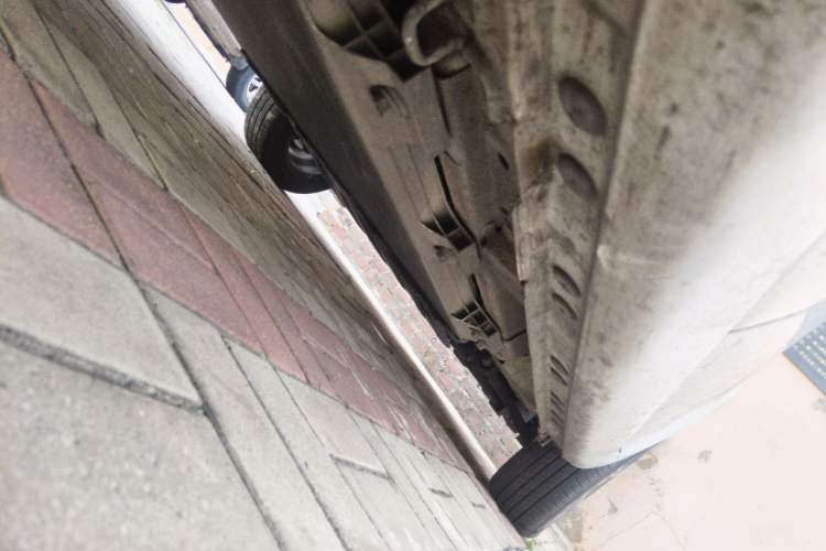 Used CHANGAN Benni E-Star 2022 Qingxin Edition Colorful Model Lithium Iron Phosphate Chassis Rear Right