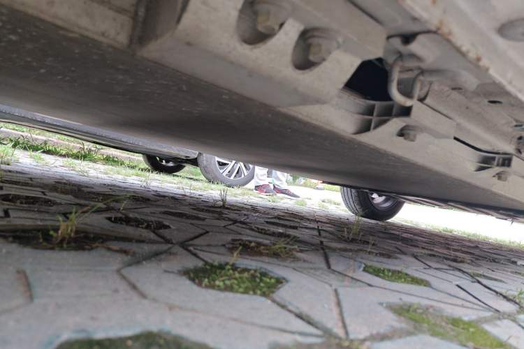 Used CHANGAN Benni E-Star 2022 Qingxin Edition Colorful Model Lithium Iron Phosphate Chassis Rear Right
