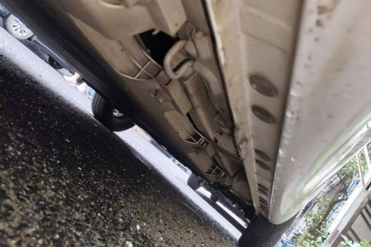 Used CHANGAN Benni E-Star 2022 National Edition Colorful Limited Edition (Fast-Charging Version) Lithium Iron Phosphate Chassis Rear Right