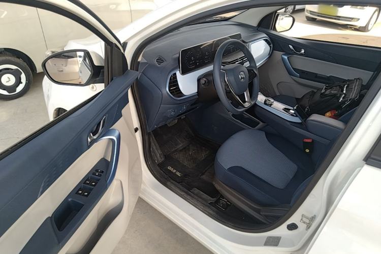 Used CHANGAN Benni E-Star 2022 Qingxin Edition Colorful Model Lithium Iron Phosphate Driver Seat
