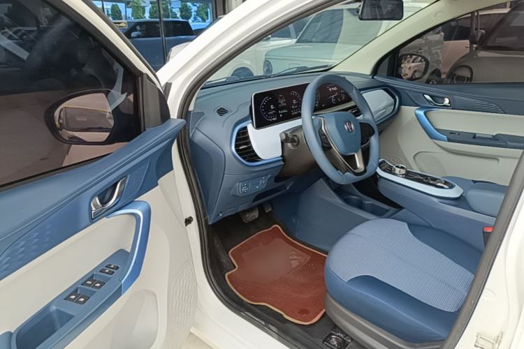 Used CHANGAN Benni E-Star 2022 Qingxin Edition Colorful Model Lithium Iron Phosphate Driver Seat