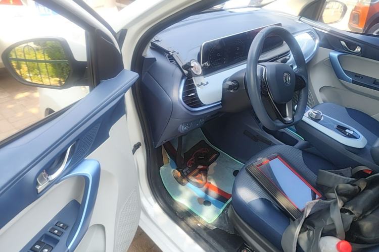 Used CHANGAN Benni E-Star 2022 Qingxin Edition Colorful Model Lithium Iron Phosphate Driver Seat