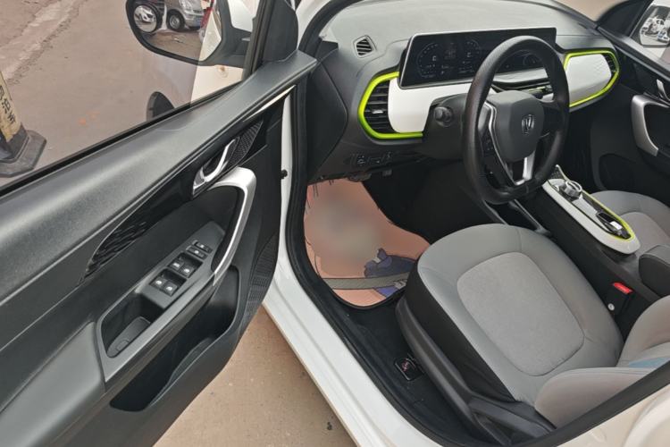 Used CHANGAN Benni E-Star 2022 Qingxin Edition Colorful Model Lithium-NMC Driver Seat
