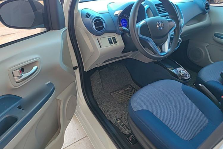Used CHANGAN Benni E-Star 2022 National Edition Colorful Limited Edition (Fast-Charging Version) Lithium Iron Phosphate Driver Seat