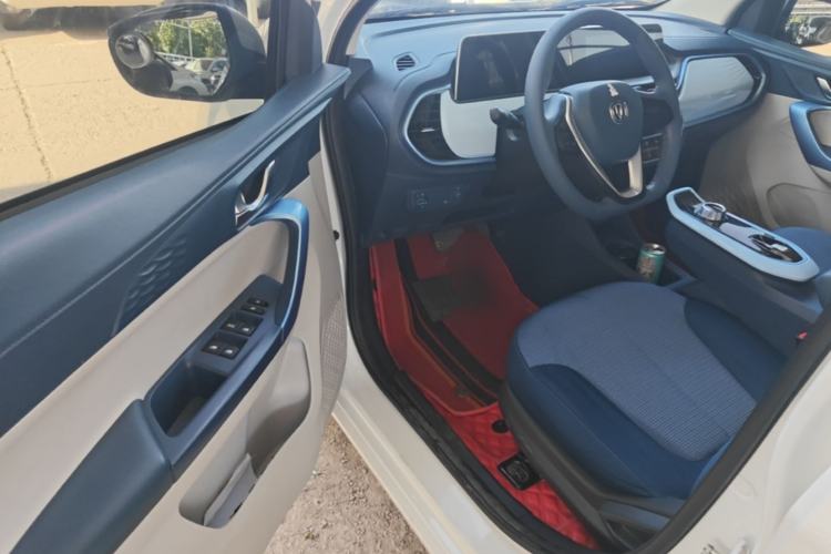 Used CHANGAN Benni E-Star 2022 Qingxin Edition Colorful Model Lithium-NMC Driver Seat