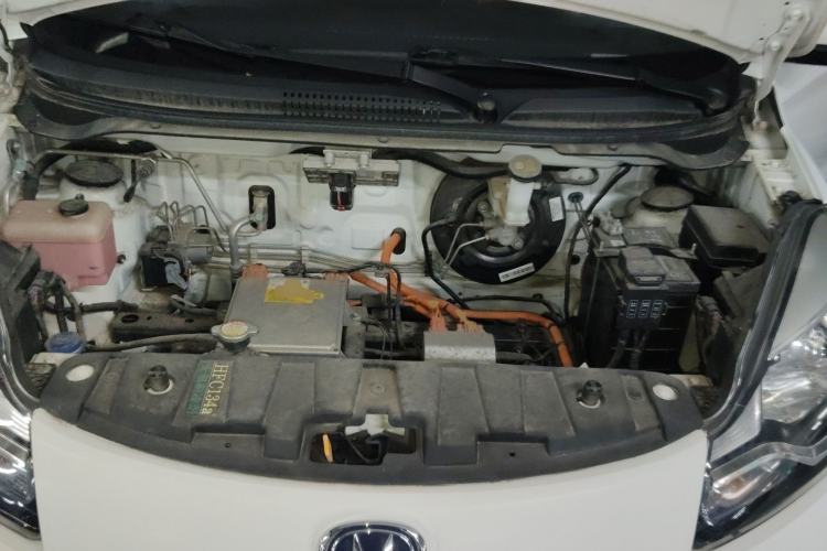 Used CHANGAN Benni E-Star 2022 National Edition Colorful Limited Edition (Fast-Charging Version) Lithium Iron Phosphate Engine Bay