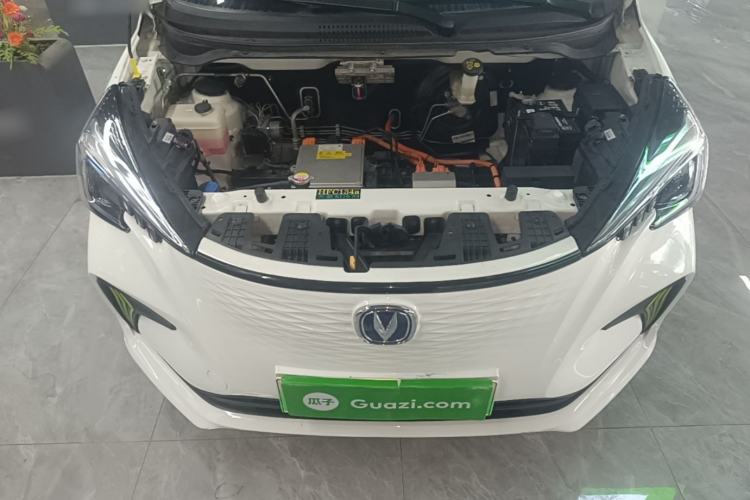 Used CHANGAN Benni E-Star 2022 Qingxin Edition Colorful Model Lithium Iron Phosphate Engine Bay