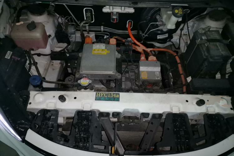 Used CHANGAN Benni E-Star 2022 Qingxin Edition Colorful Model Lithium Iron Phosphate Engine Bay
