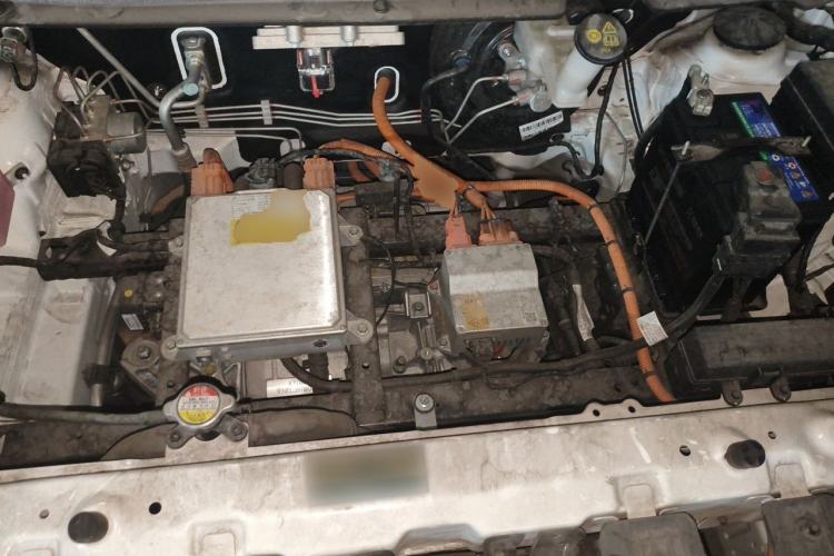 Used CHANGAN Benni E-Star 2022 Qingxin Edition Colorful Model Lithium Iron Phosphate Engine Bay