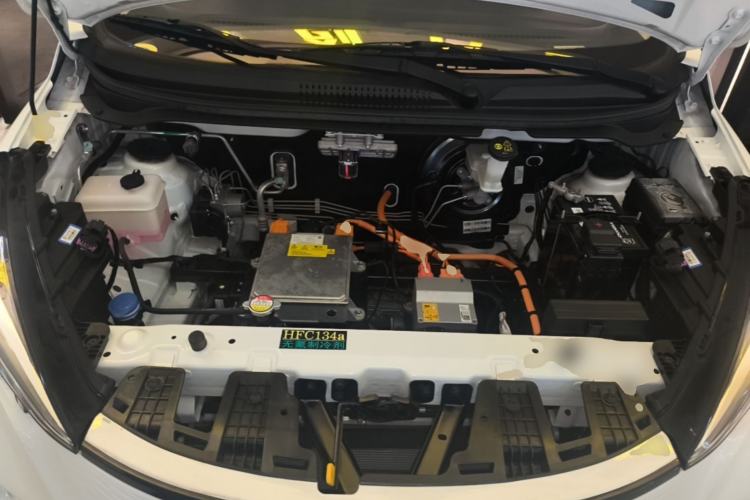Used CHANGAN Benni E-Star 2022 National Edition Colorful Limited Edition (Fast-Charging Version) Lithium Iron Phosphate Engine Bay
