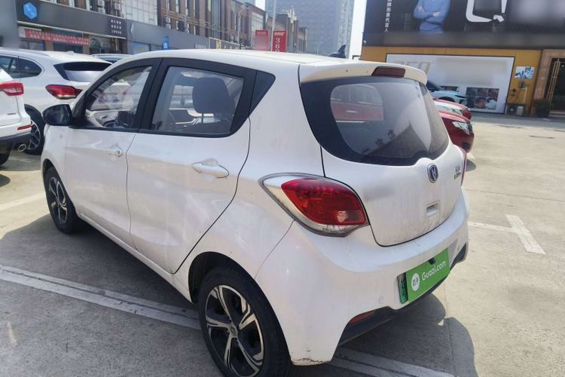 Used CHANGAN Benni E-Star 2022 Qingxin Edition Colorful Model Lithium Iron Phosphate Exterior 2