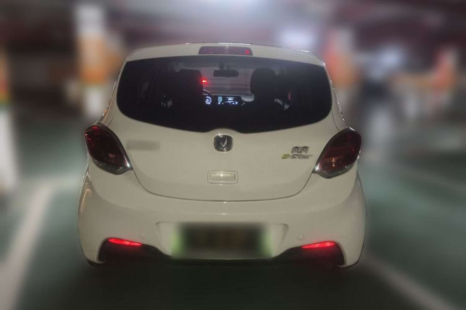Used CHANGAN Benni E-Star 2022 Qingxin Edition Colorful Model Lithium Iron Phosphate Exterior 4