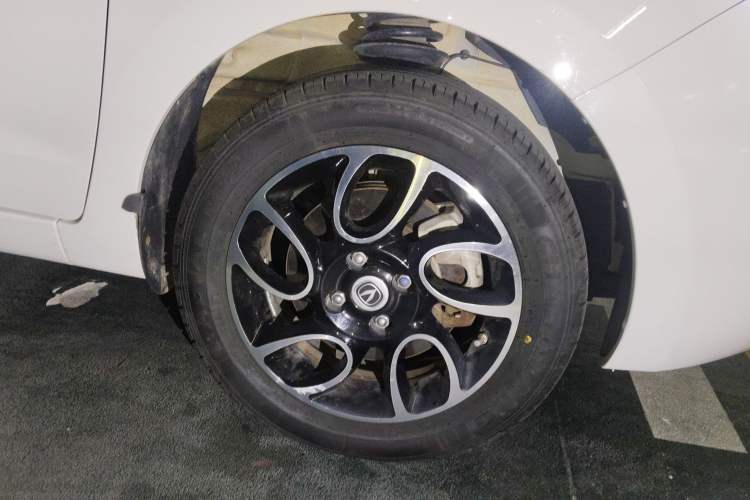 Used CHANGAN Benni E-Star 2022 National Edition Colorful Limited Edition (Fast-Charging Version) Lithium Iron Phosphate Exterior 7