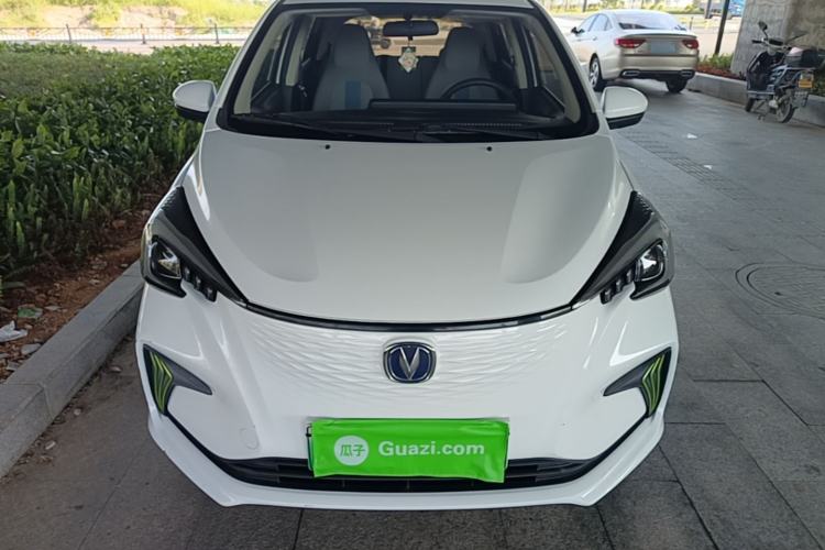 Used CHANGAN Benni E-Star 2022 Qingxin Edition Colorful Model Lithium-NMC Front