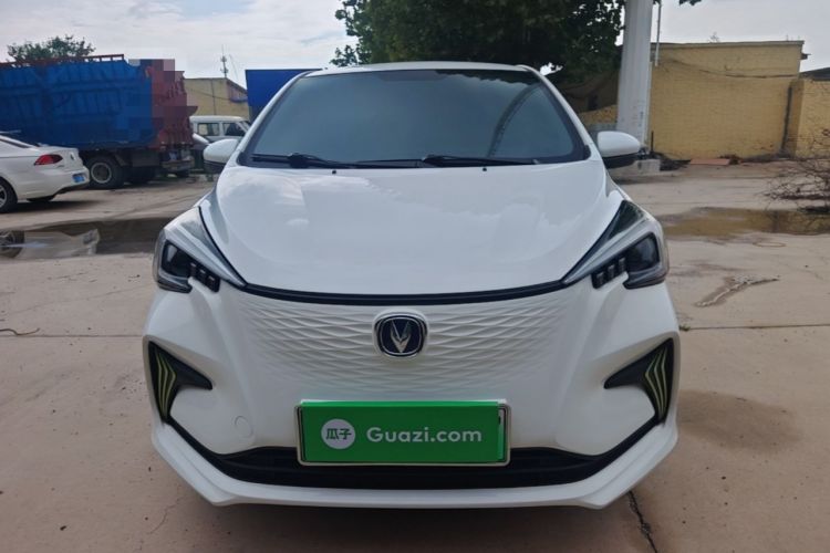Used CHANGAN Benni E-Star 2022 Qingxin Edition Colorful Model Lithium Iron Phosphate Front