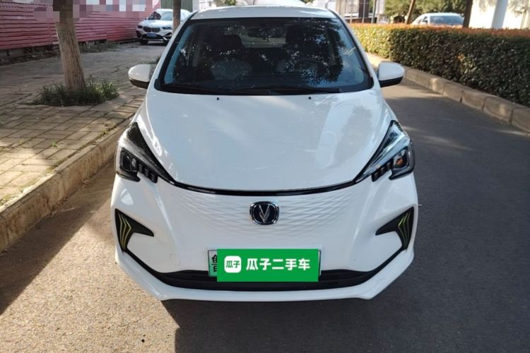 Used CHANGAN Benni E-Star 2022 Qingxin Edition Colorful Model Lithium Iron Phosphate Front