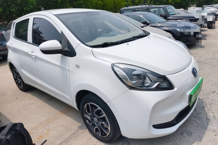 Used CHANGAN Benni E-Star 2022 National Edition Colorful Limited Edition (Fast-Charging Version) Lithium Iron Phosphate Front Right 45 Deg