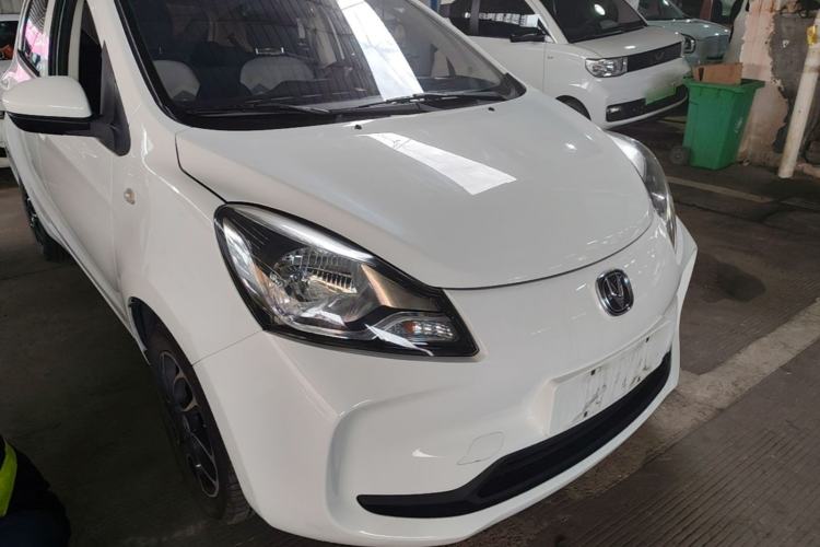 Used CHANGAN Benni E-Star 2022 National Edition Colorful Limited Edition (Fast-Charging Version) Lithium Iron Phosphate Front Right 45 Deg