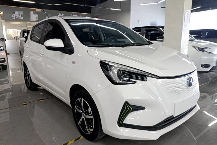 Used CHANGAN Benni E-Star 2022 Qingxin Edition Colorful Model Lithium Iron Phosphate Front Right 45 Deg