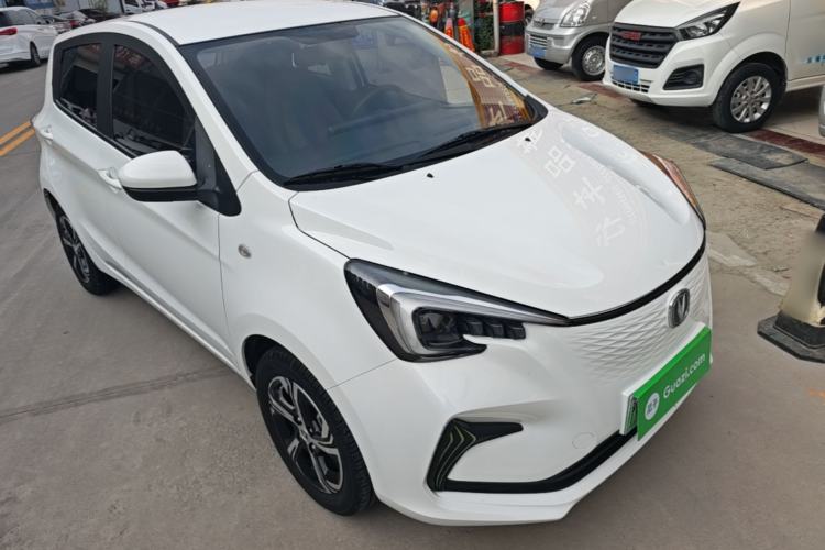 Used CHANGAN Benni E-Star 2022 Qingxin Edition Colorful Model Lithium-NMC Front Right 45 Deg