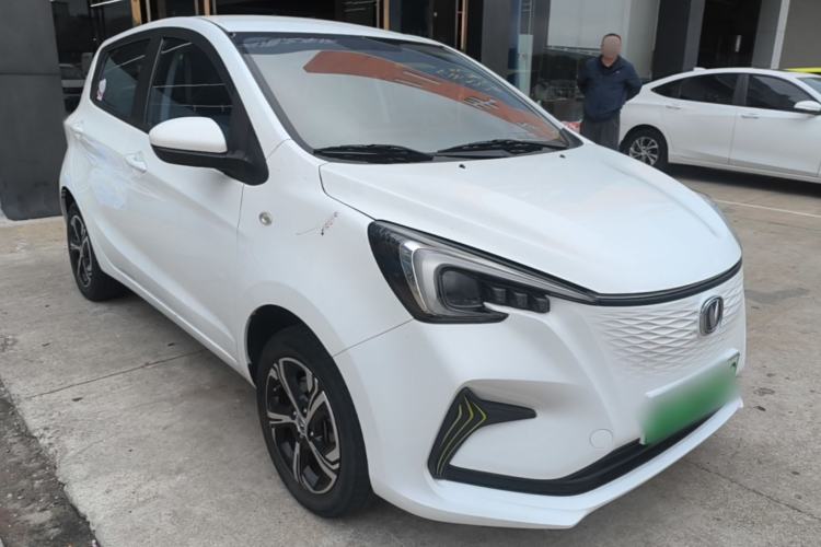 Used CHANGAN Benni E-Star 2022 Qingxin Edition Colorful Model Lithium Iron Phosphate Front Right 45 Deg