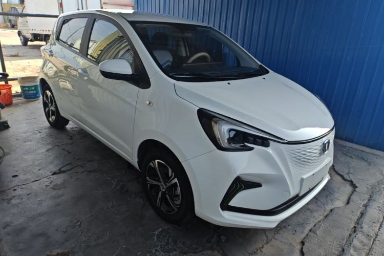 Used CHANGAN Benni E-Star 2022 Qingxin Edition Colorful Model Lithium Iron Phosphate Front Right 45 Deg