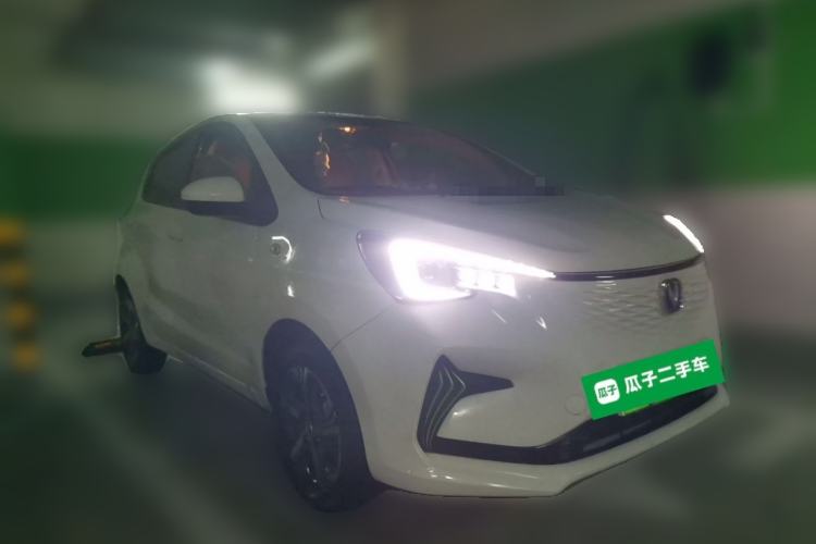 Used CHANGAN Benni E-Star 2022 Qingxin Edition Colorful Model Lithium Iron Phosphate Front Right 45 Deg