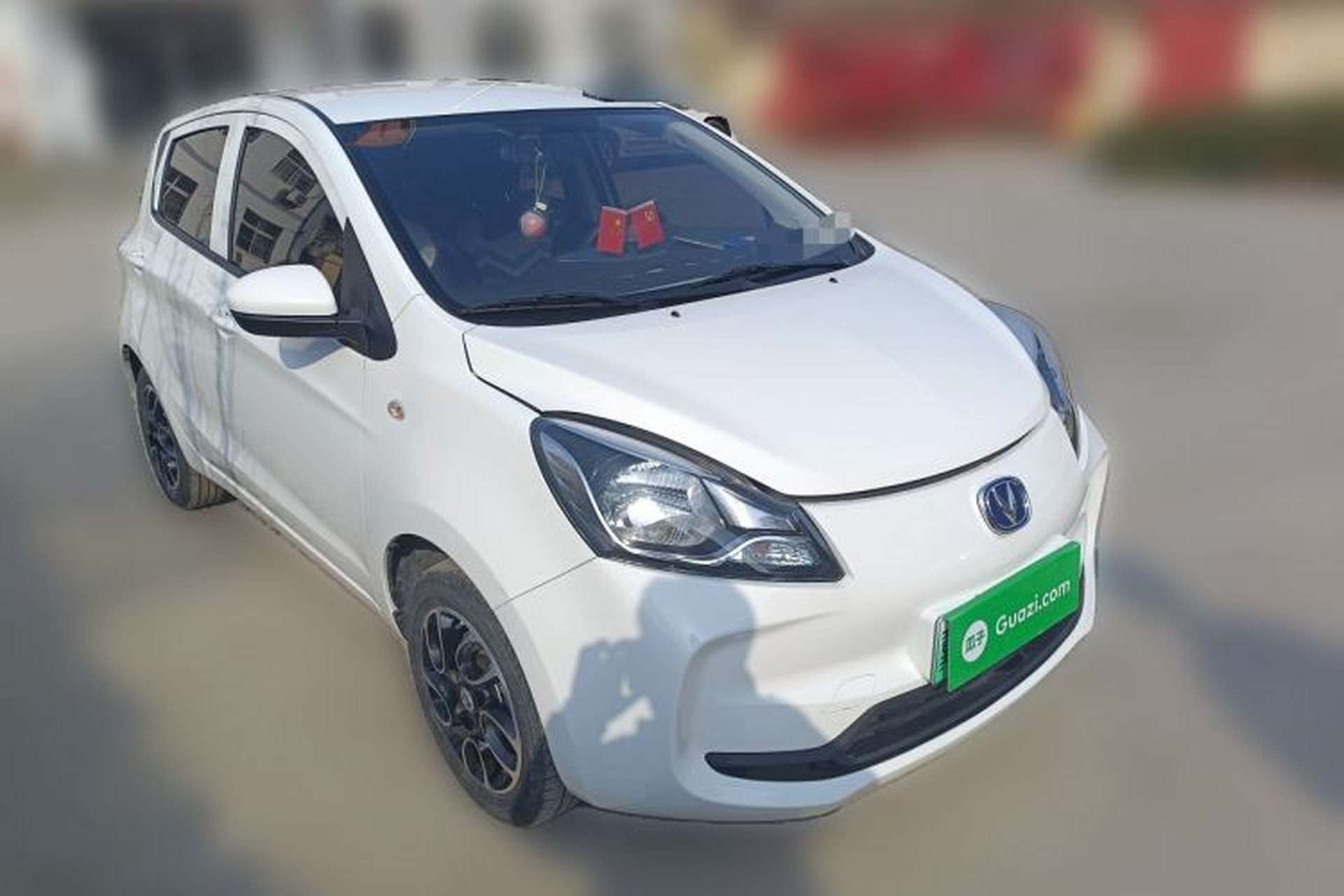 Used CHANGAN Benni E-Star 2022 Qingxin Edition Colorful Model Lithium Iron Phosphate Front Right 45 Deg