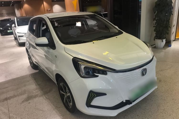 Used CHANGAN Benni E-Star 2022 National Edition Colorful Limited Edition (Fast-Charging Version) Lithium Iron Phosphate Front Right 45 Deg