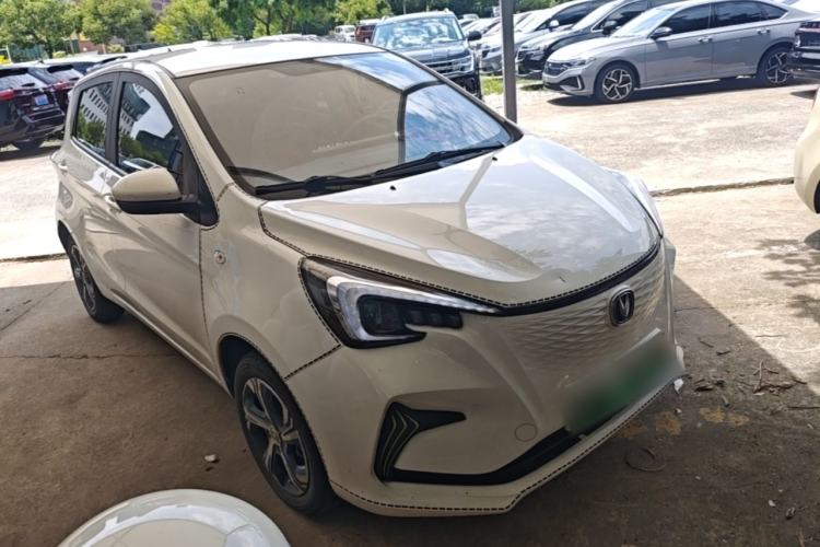 Used CHANGAN Benni E-Star 2022 Qingxin Edition Colorful Model Lithium Iron Phosphate Front Right 45 Deg