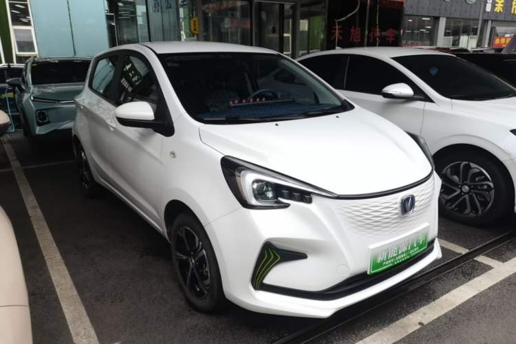 Used CHANGAN Benni E-Star 2022 Qingxin Edition Colorful Model Lithium-NMC Front Right 45 Deg