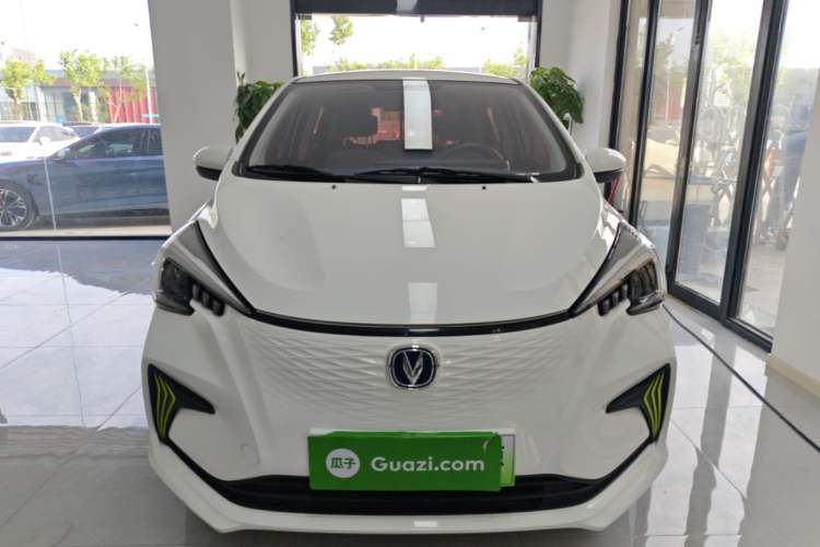 Used CHANGAN Benni E-Star 2022 Qingxin Edition Colorful Model Lithium Iron Phosphate Front