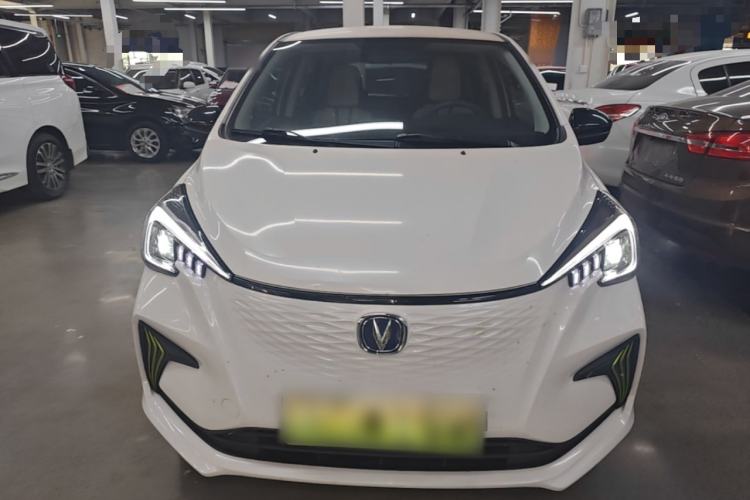 Used CHANGAN Benni E-Star 2022 Charming Edition Colorful Model Lithium Iron Phosphate Front