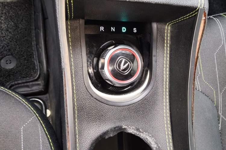 Used CHANGAN Benni E-Star 2022 National Edition Colorful Limited Edition (Fast-Charging Version) Lithium Iron Phosphate Gear Lever