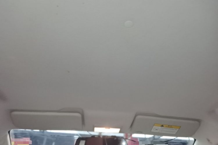 Used CHANGAN Benni E-Star 2022 Qingxin Edition Colorful Model Lithium Iron Phosphate Headliner