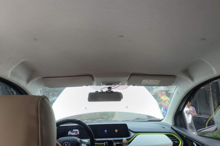 Used CHANGAN Benni E-Star 2022 Charming Edition Colorful Model Lithium Iron Phosphate Headliner
