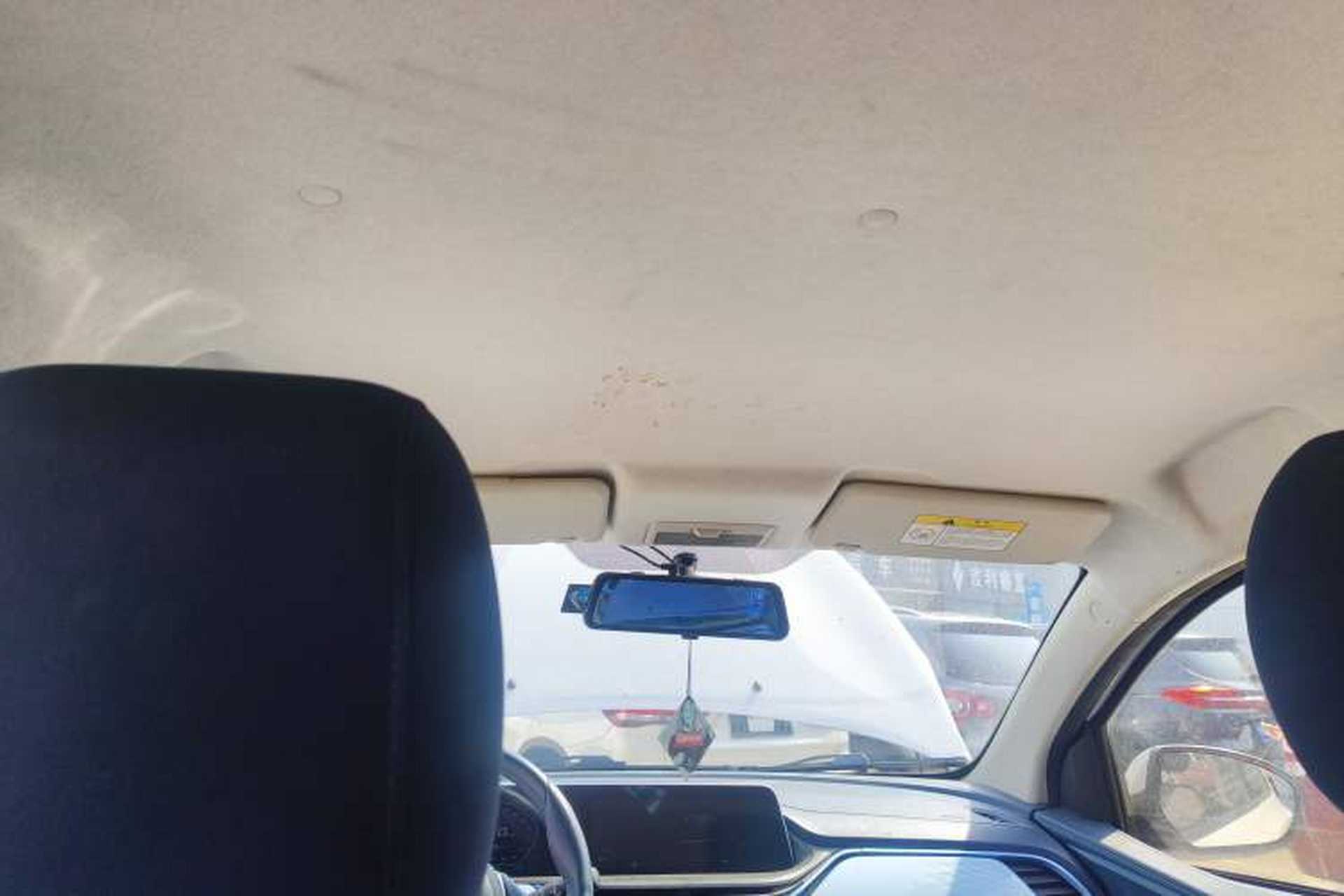 Used CHANGAN Benni E-Star 2022 Qingxin Edition Colorful Model Lithium Iron Phosphate Headliner